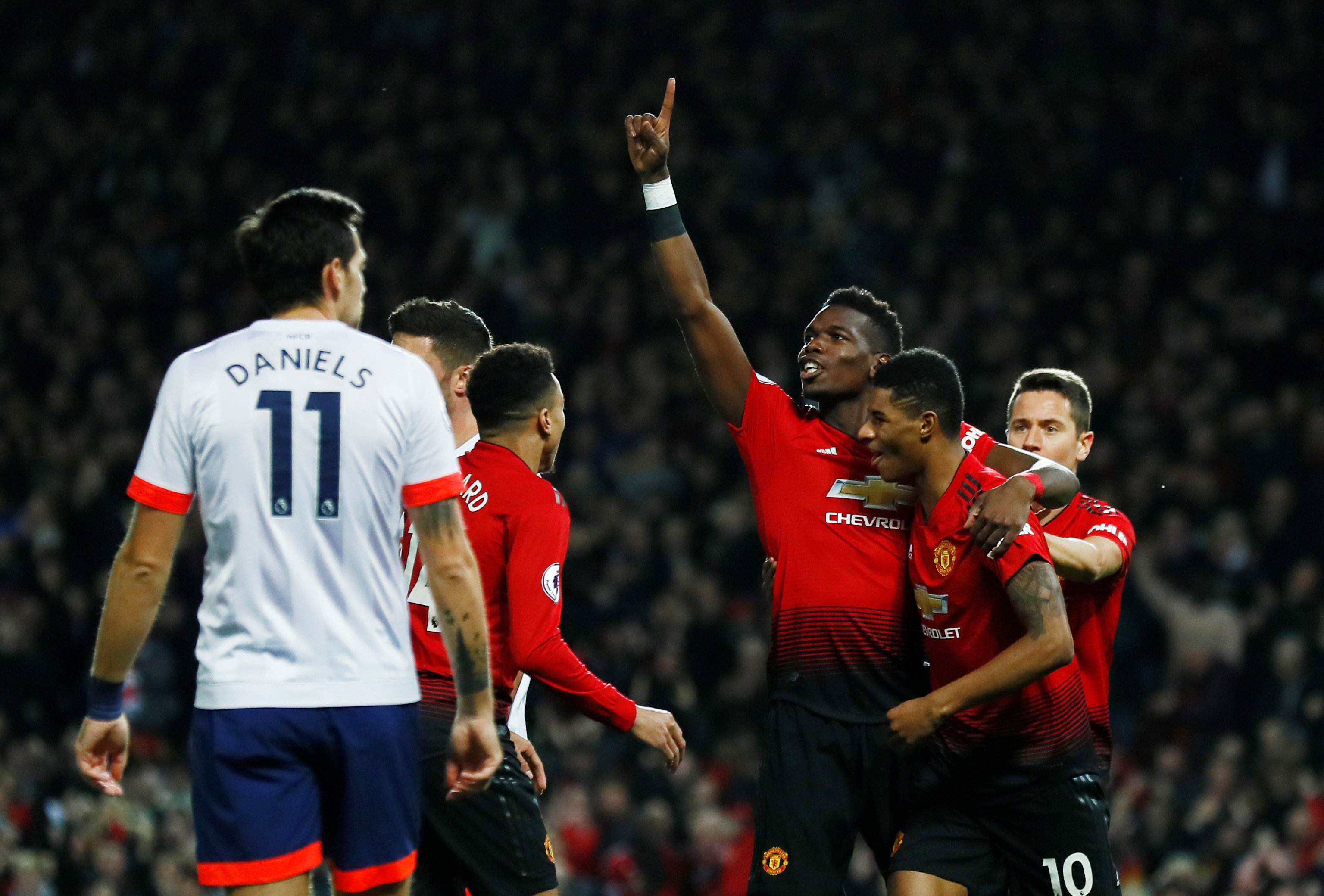 比利亚的此 比利亚的此